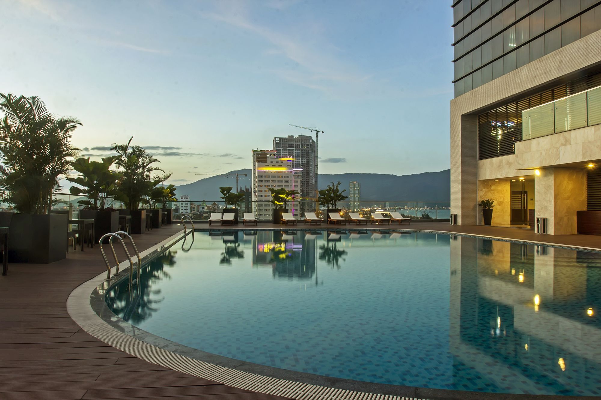 The Nalod Da Nang Hotel Bagian luar foto